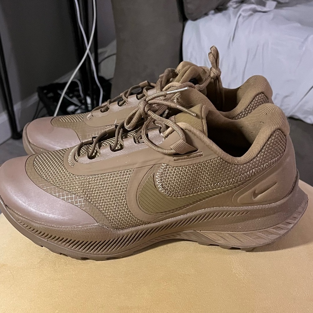 Nike Air Max Size 9.5